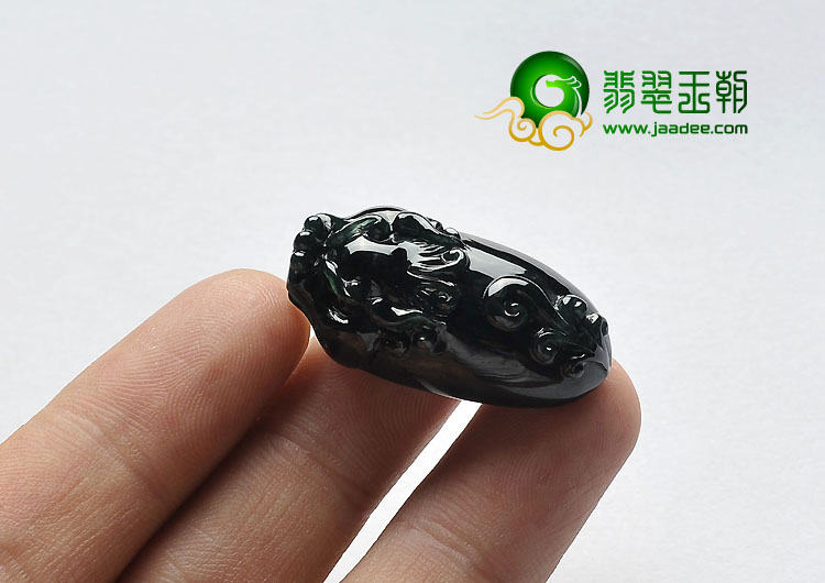 冰种墨翠缅甸翡翠A货貔貅挂件