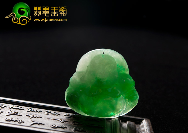 糯冰种翠色缅甸翡翠A货玉佛挂件
