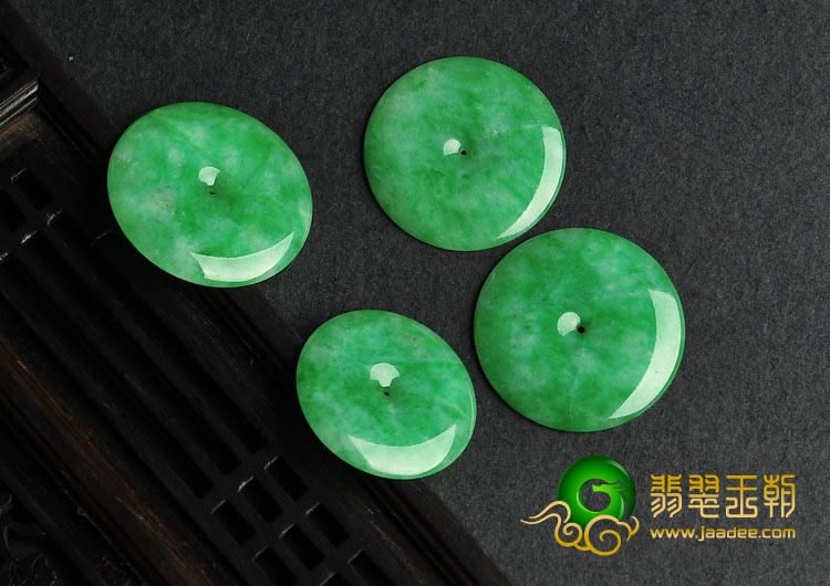 糯冰种阳绿缅甸翡翠A货平安扣挂件（未镶嵌）（一批走）