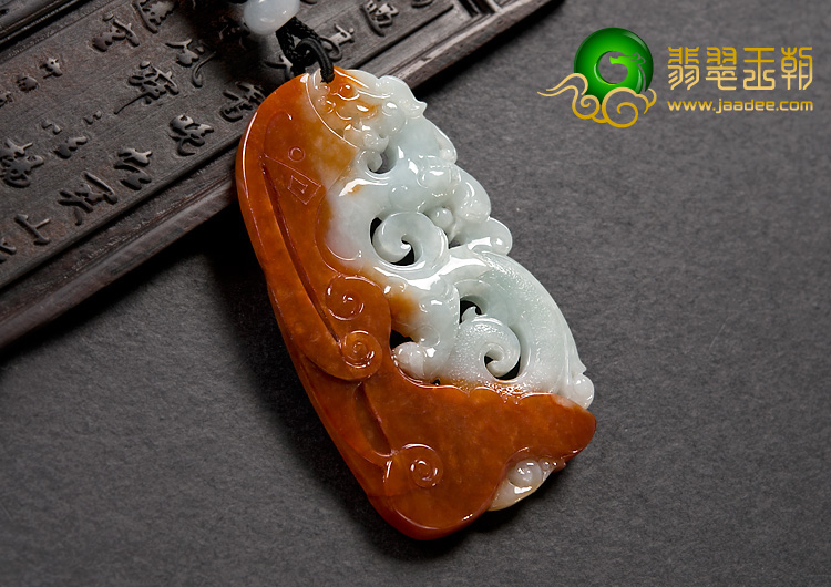 糯冰种红翡缅甸翡翠A货仿古龙挂件