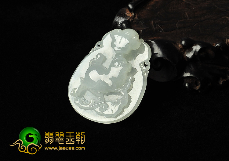糯冰种缅甸翡翠A货生肖猪挂件