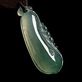 冰种晴水缅甸翡翠A货福瓜挂件