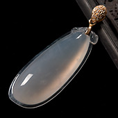 冰种缅甸翡翠A货镶金扣福瓜挂件