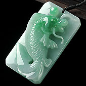 feicui糯冰种翠色缅甸翡翠A货年年有余挂件