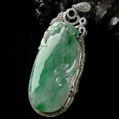 冰种飘翠缅甸翡翠A货镶白金如意胸坠（水钻）