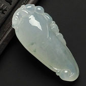 冰种略飘花缅甸翡翠A货福瓜挂件