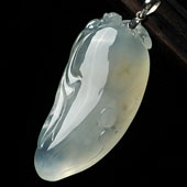 冰种淡晴水缅甸翡翠A货福瓜挂件