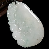 糯冰种略飘花缅甸翡翠A货如意寿挂件