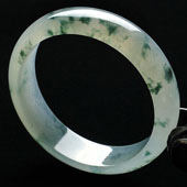 冰种飘花缅甸翡翠A货手镯（52.7mm）