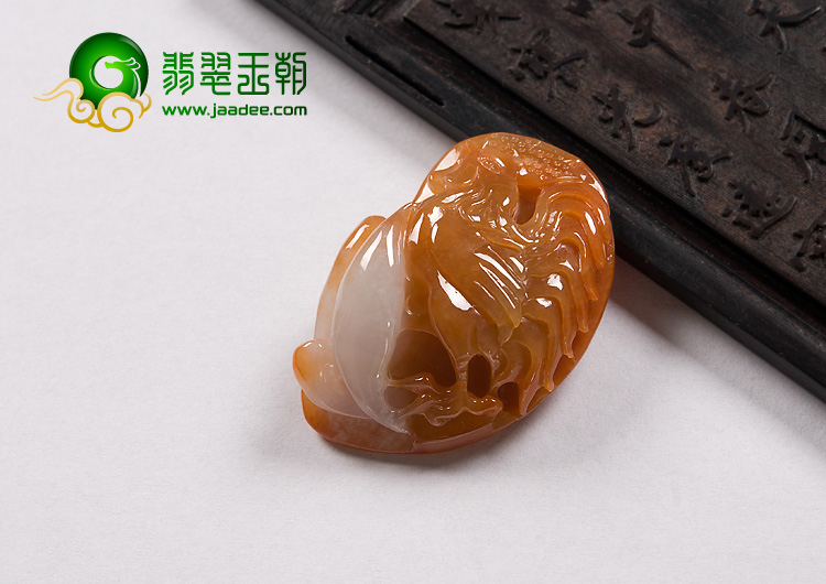 糯冰种红黄翡缅甸翡翠A货冠上加官挂件