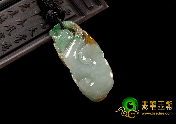 糯冰种黄加绿缅甸翡翠A货英明神武挂件