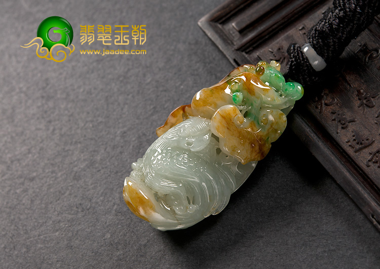 糯冰种黄加绿缅甸翡翠A货英明神武挂件
