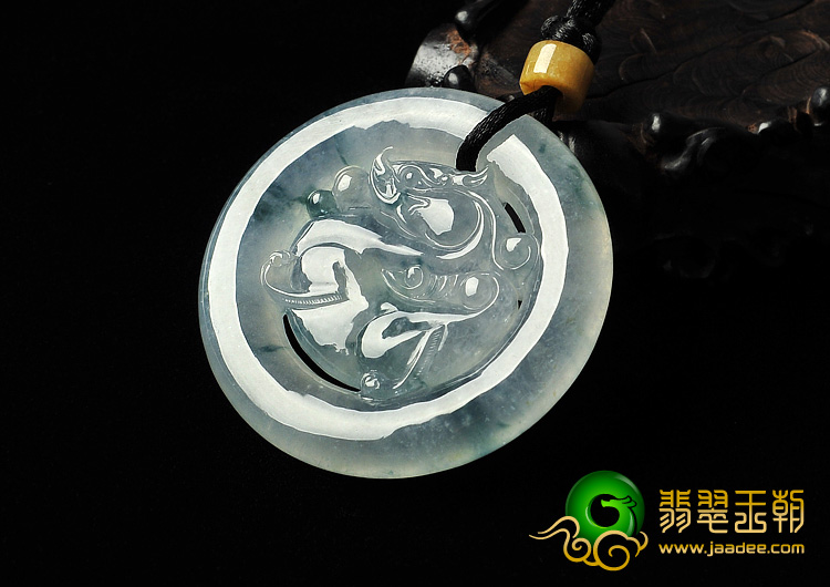 冰种飘花缅甸翡翠A货仿古龙挂件