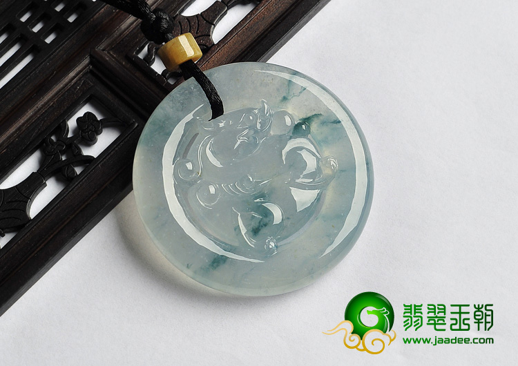 冰种飘花缅甸翡翠A货仿古龙挂件