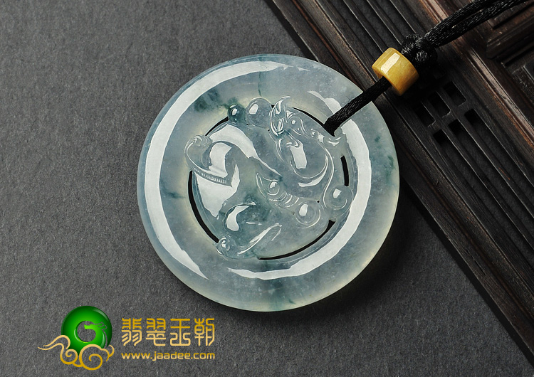 冰种飘花缅甸翡翠A货仿古龙挂件