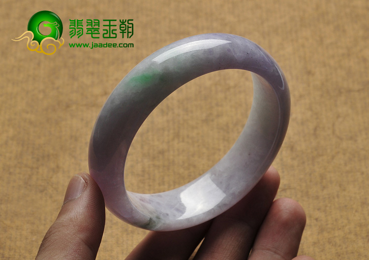 糯冰种春带彩缅甸翡翠A货手镯（59mm）
