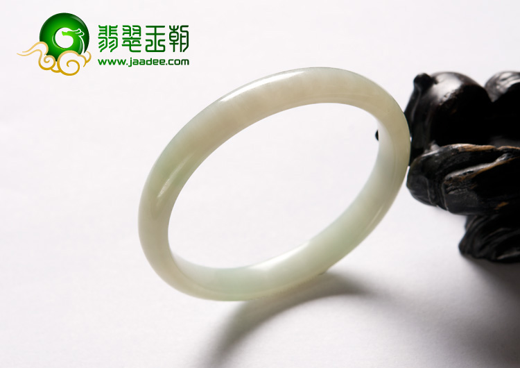 糯冰种晴水略飘翠缅甸翡翠A货手镯（51.2mm）