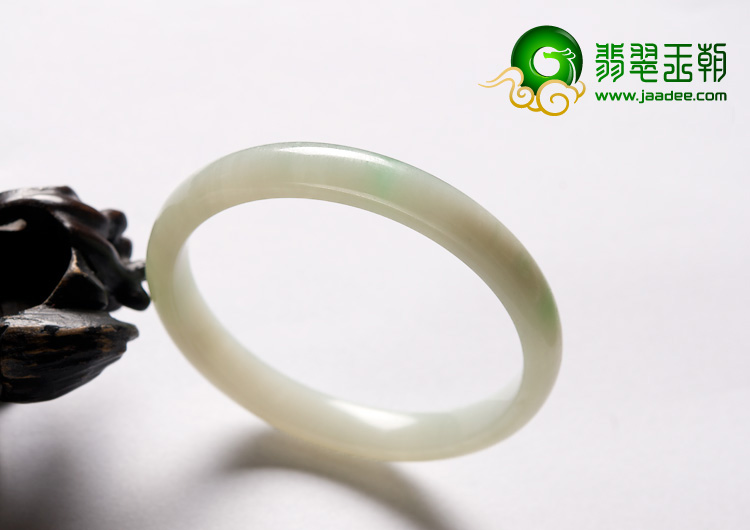 糯冰种晴水略飘翠缅甸翡翠A货手镯（51.2mm）