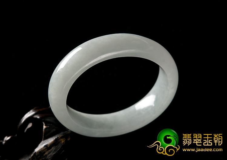 糯冰种晴水缅甸翡翠A货贵妃圈手镯（52-45.6mm）