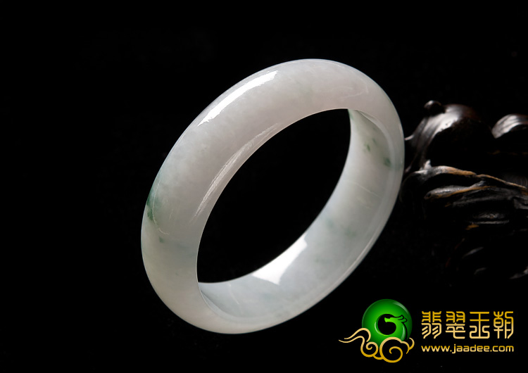 糯冰种飘花缅甸翡翠A货手镯（57.4mm）