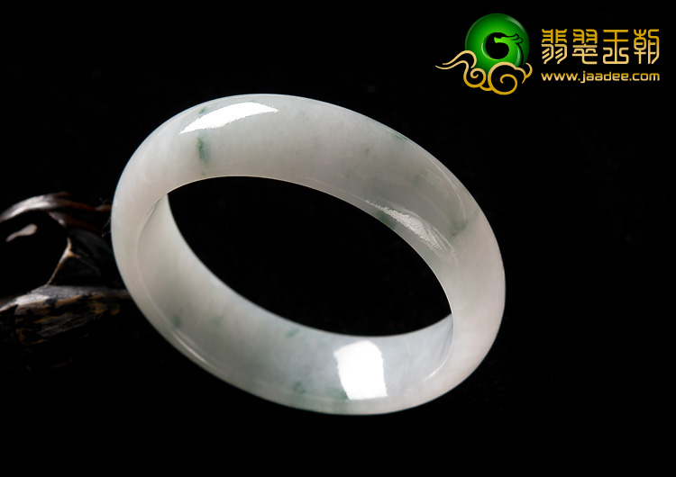 糯冰种飘花缅甸翡翠A货手镯（57.4mm）