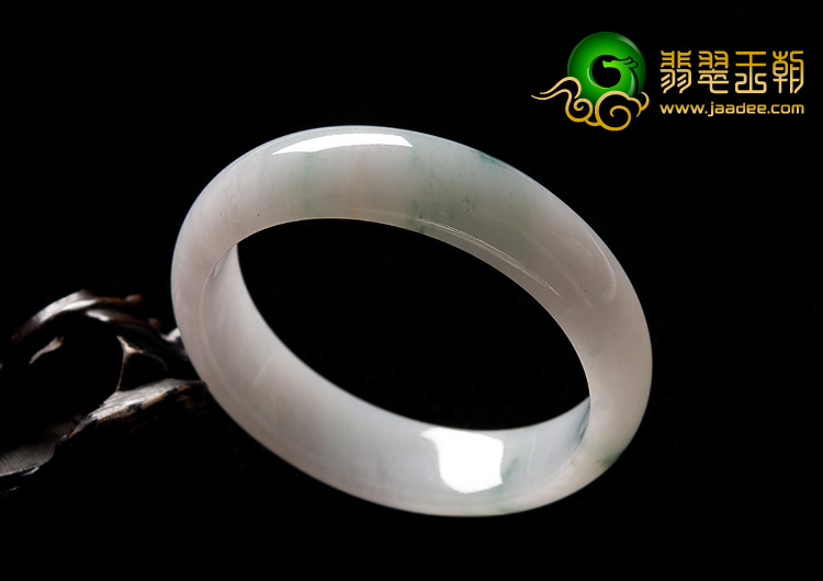 糯冰种飘花缅甸翡翠A货手镯（55.6mm）