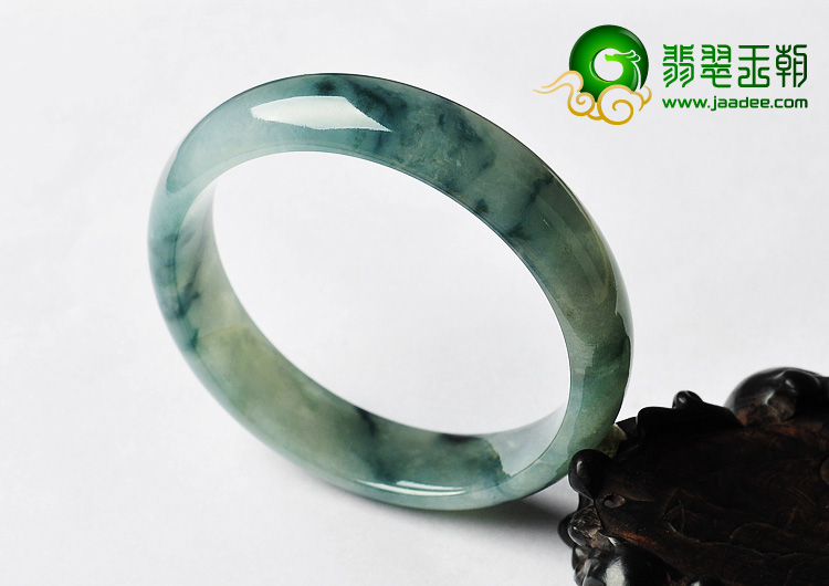 冰种飘花缅甸翡翠A货手镯（57.1mm）