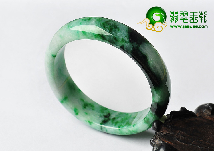 糯冰种飘翠缅甸翡翠A货手镯（58.1mm）