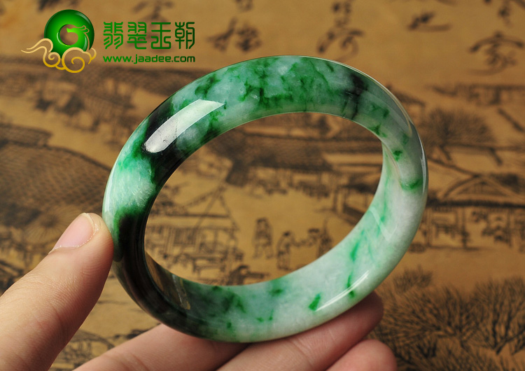 糯冰种飘翠缅甸翡翠A货手镯（58.1mm）