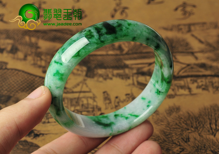 糯冰种飘翠缅甸翡翠A货手镯（56.6mm）