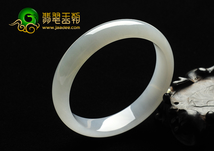 糯冰种淡晴水缅甸翡翠A货手镯（58.2mm）