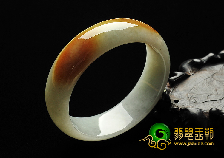 糯冰种黄翡缅甸翡翠A货手镯（56.6mm）
