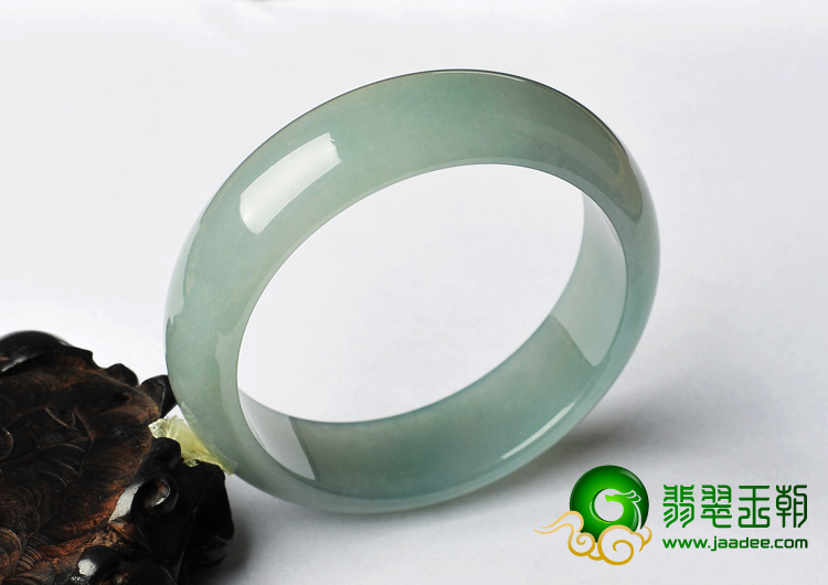 冰种晴水缅甸翡翠A货手镯（56.7mm）