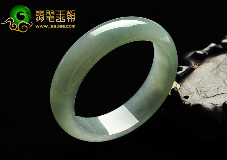 冰种晴水缅甸翡翠A货手镯（56.7mm）