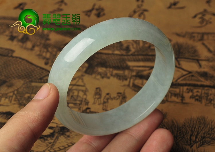 冰种淡晴水缅甸翡翠A货手镯（58.9mm）