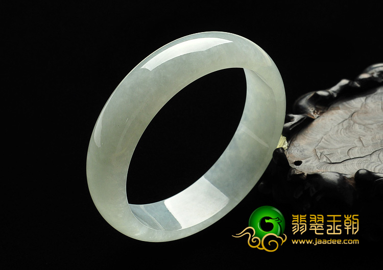 冰种淡晴水缅甸翡翠A货手镯（58.9mm）