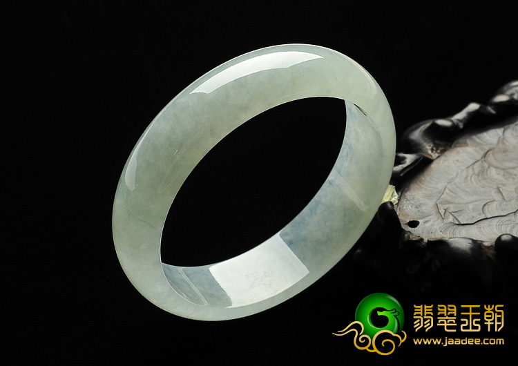 冰种淡晴水缅甸翡翠A货手镯（57.6mm）