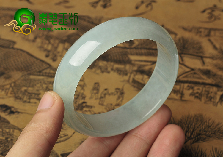 冰种淡晴水缅甸翡翠A货手镯（57.6mm）