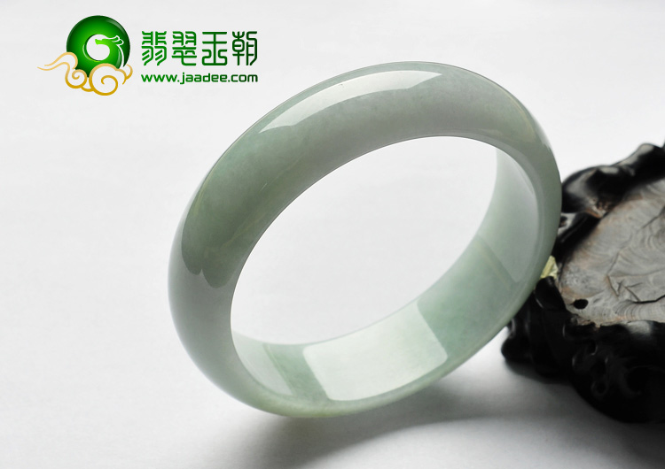 糯冰种飘黄翡缅甸翡翠A货手镯（58mm）