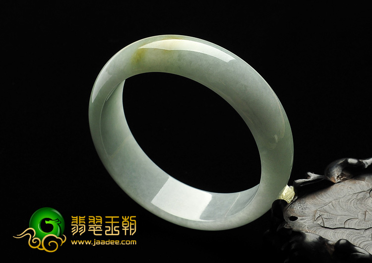 糯冰种飘黄翡缅甸翡翠A货手镯（58mm）
