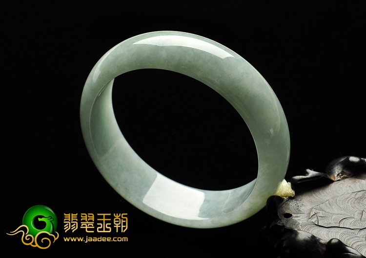 糯冰种飘黄翡缅甸翡翠A货手镯（59mm）