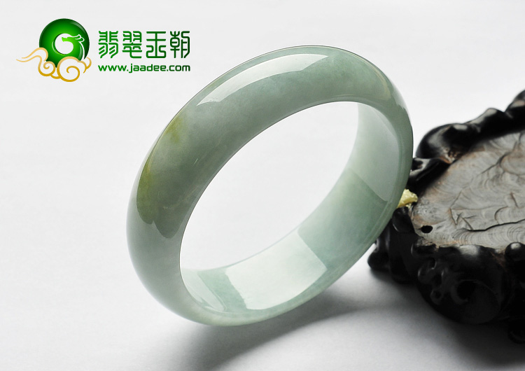 糯冰种飘黄翡缅甸翡翠A货手镯（59mm）