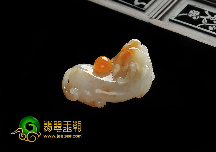 糯冰种红黄翡缅甸翡翠A货貔貅挂件