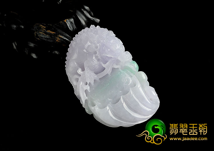 糯冰种春带彩缅甸翡翠A货貔貅挂件