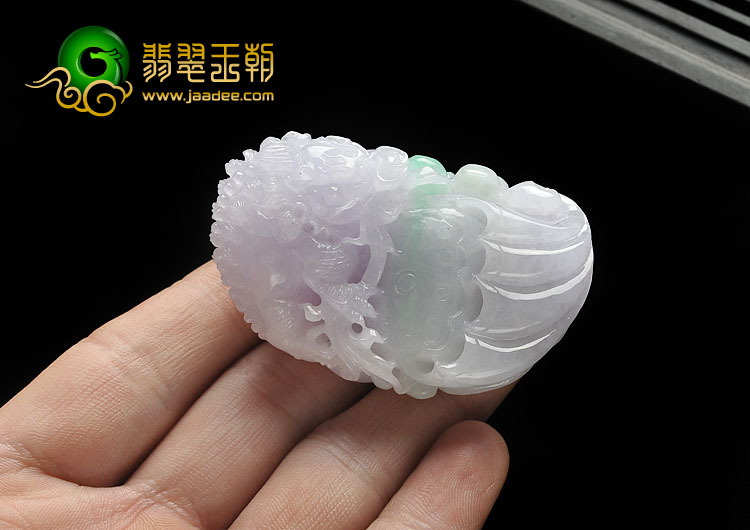 糯冰种春带彩缅甸翡翠A货貔貅挂件