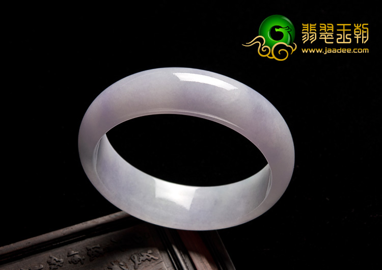 糯冰种春带彩缅甸翡翠A货手镯（59.7mm）
