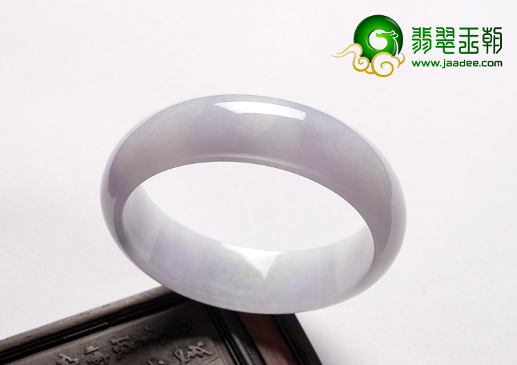 糯冰种春带彩缅甸翡翠A货手镯（59.7mm）