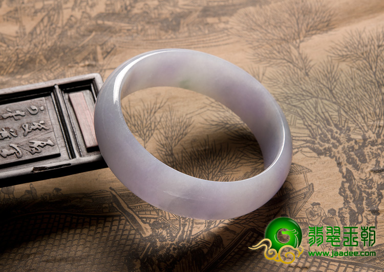 糯冰种春带彩缅甸翡翠A货手镯（59.7mm）