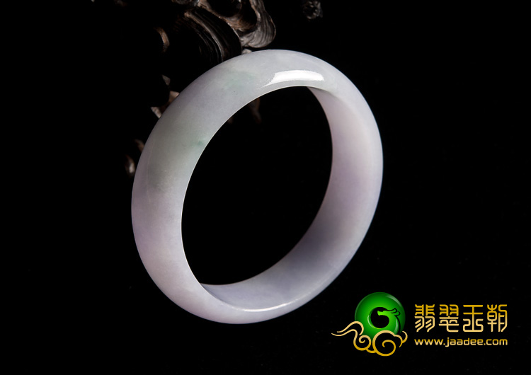 糯冰种春带彩缅甸翡翠A货手镯（59.7mm）
