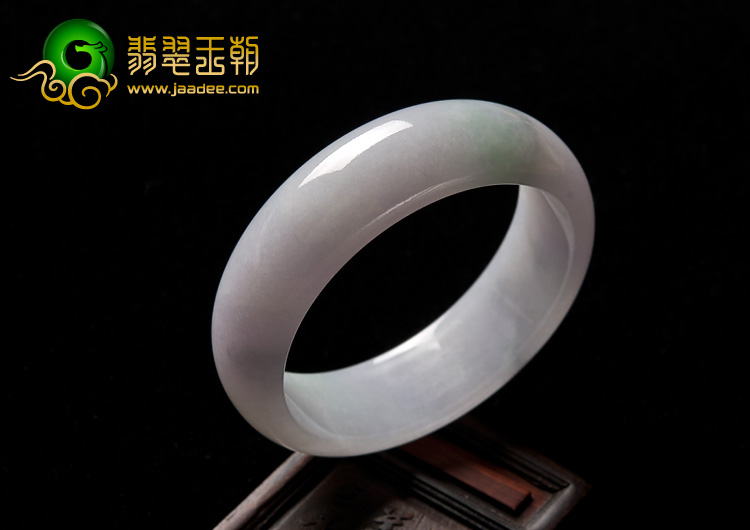 糯冰种春带彩缅甸翡翠A货手镯（53.3mm）